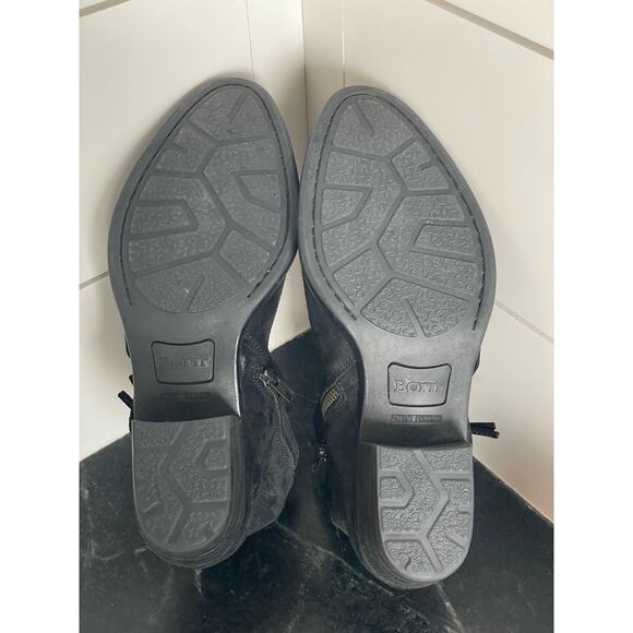 BORN Women's Bessie Bootie Black Suede 8.5M moto boho - Picture 6 of 10